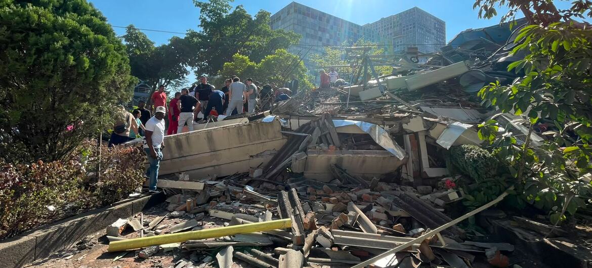 Terremoto en Colombia: Entre los escombros, Cali se une para buscar a los suyos